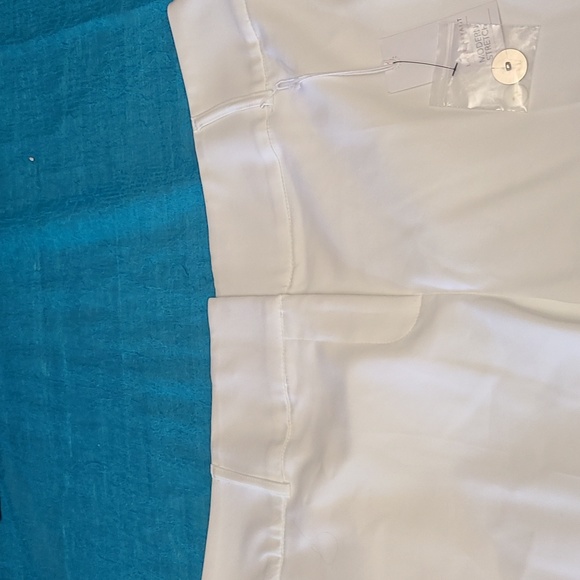 BNWT!! LANE BRYANT 18 WHITE DRESS CAPRIS - Picture 6 of 13